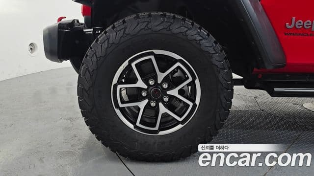 Jeep Wrangler 2025 — ფოტო 5/20