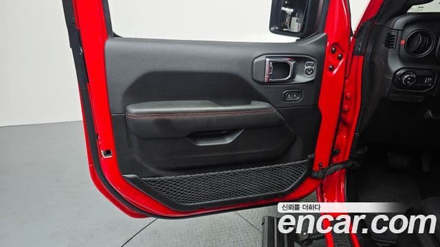 Jeep Wrangler 2025 — Photo 12/33