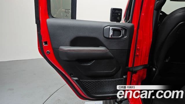Jeep Wrangler 2025 — Photo 9/33