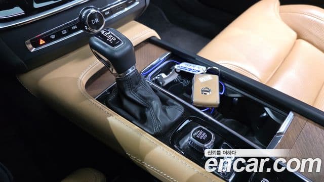 Volvo S90 2020 — ფოტო 8/20