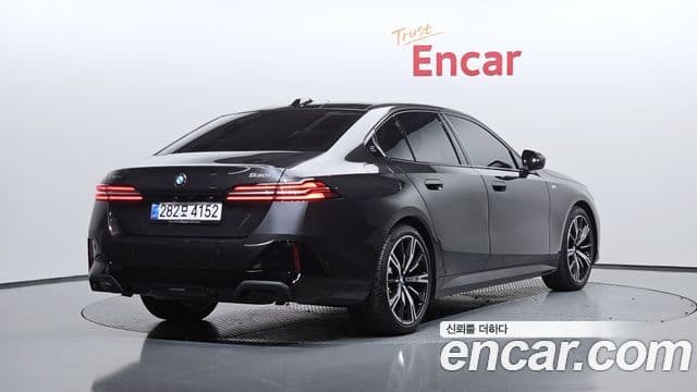 BMW 5 Series 2025 — ფოტო 2/20