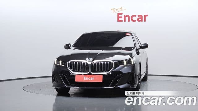 BMW 5 Series 2025 — ფოტო 3/20