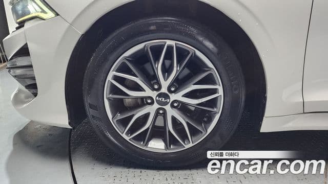 Kia K5 2022 — Şəkil 5/20