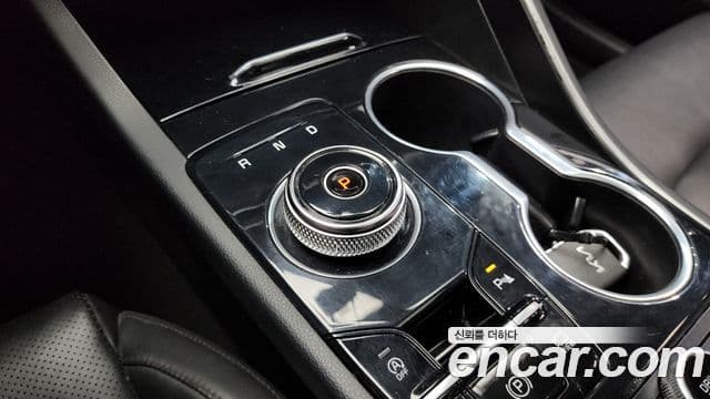 Kia K5 2022 — Şəkil 9/20