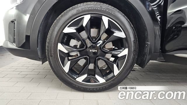 Kia Sorento 2023 — ფოტო 5/20