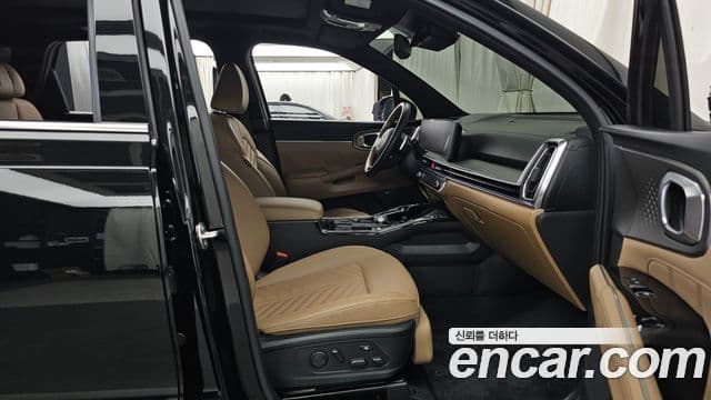 Kia Sorento 2023 — ფოტო 11/20