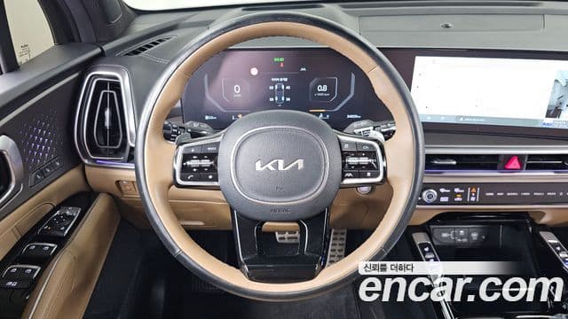 Kia Sorento 2023 — ფოტო 13/20