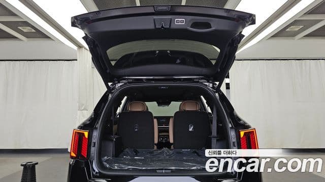 Kia Sorento 2023 — ფოტო 20/20