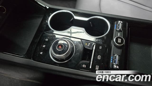 Kia K5 2024 — Şəkil 9/20