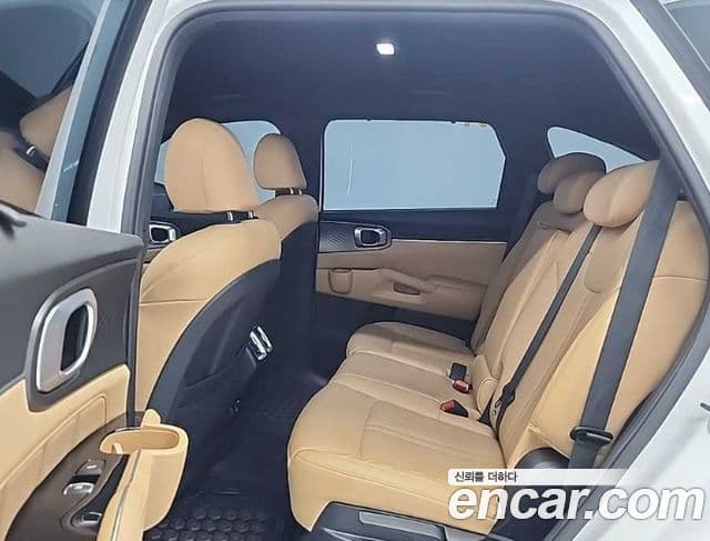 Kia Sorento 2022 — ფოტო 12/20