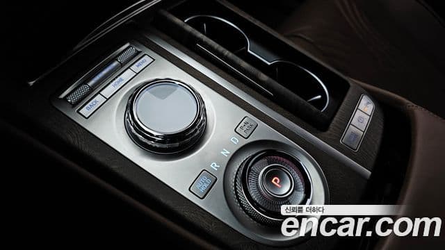 Genesis Electrified G80 2024 — Şəkil 9/20