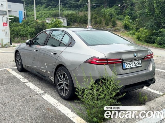 BMW 5 Series 2026 — Şəkil 11/20