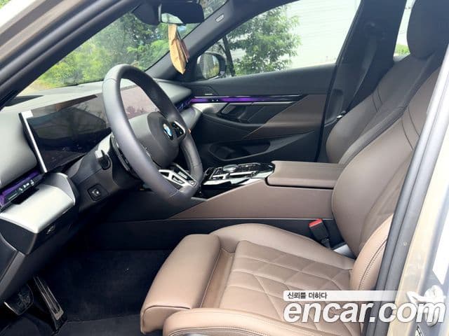 BMW 5 Series 2026 — Şəkil 10/20