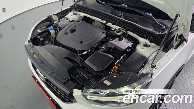 Volvo XC40 2021 — ფოტო 6/20