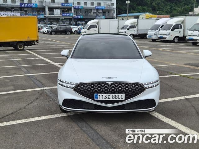 Genesis G90 2023 — Şəkil 2/17