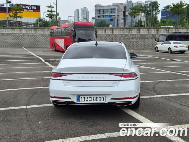 Genesis G90 2023 — Şəkil 5/17