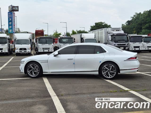 Genesis G90 2023 — Şəkil 6/17