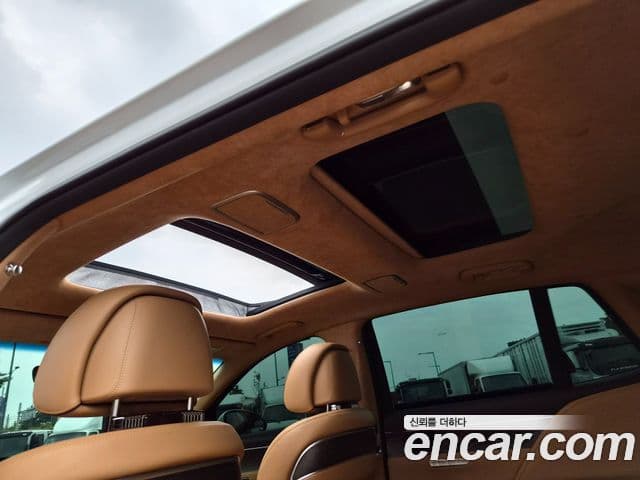 Genesis G90 2023 — Şəkil 7/17