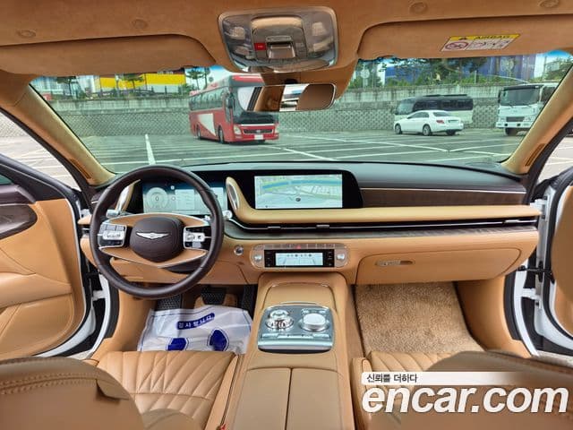 Genesis G90 2023 — Şəkil 8/17