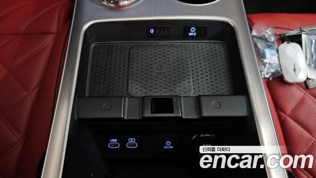 Genesis GV70 2024 — ფოტო 19/44