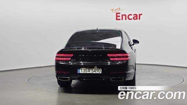Genesis Electrified G80 2023 — ფოტო 4/20