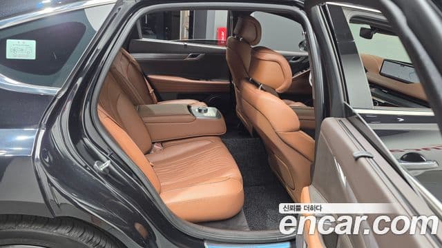 Genesis Electrified G80 2023 — ფოტო 12/20