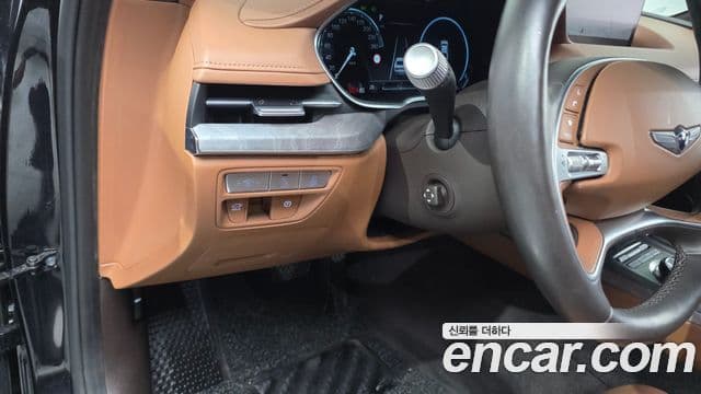Genesis Electrified G80 2023 — ფოტო 17/20
