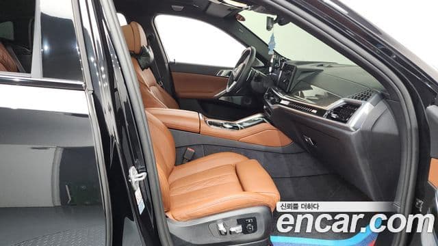 BMW X6 2024 — Photo 3/36