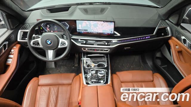 BMW X7 2024 — Photo 13/32