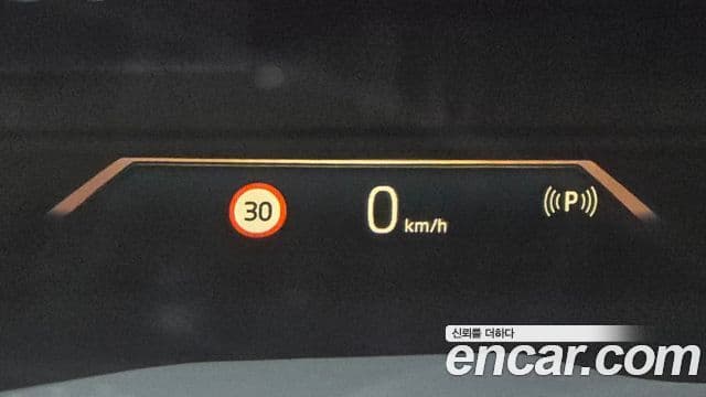 BMW X7 2024 — Photo 10/32