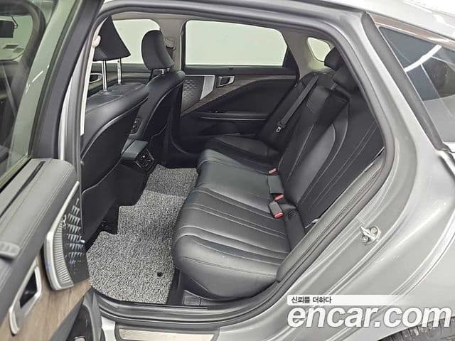 Kia K8 2021 — Şəkil 12/20