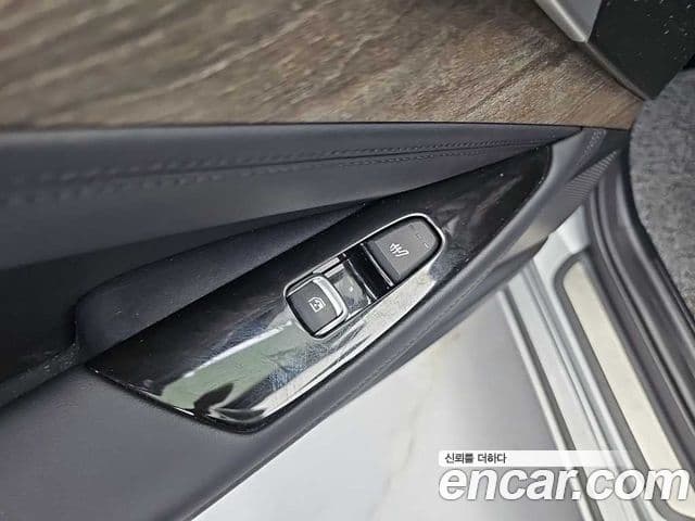 Kia K8 2021 — Şəkil 14/20