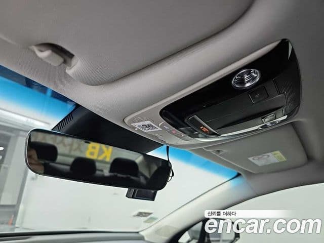 Kia K8 2021 — Şəkil 17/20