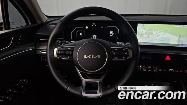 Kia K5 2025 — Şəkil 13/20