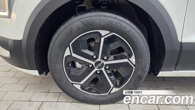 Kia Niro 2022 — фото 4 из 20