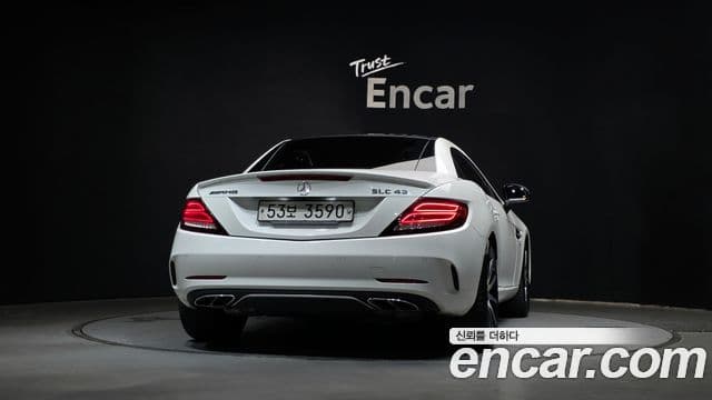 Mercedes-Benz SLC-Class 2018 — ფოტო 4/20