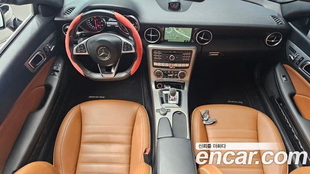 Mercedes-Benz SLC-Class 2018 — ფოტო 7/20
