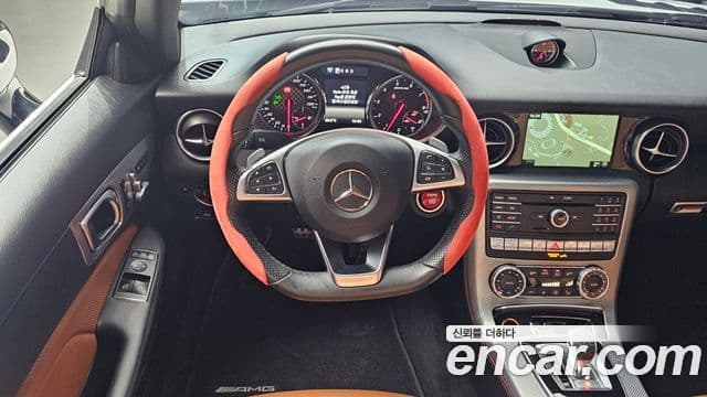 Mercedes-Benz SLC-Class 2018 — ფოტო 12/20