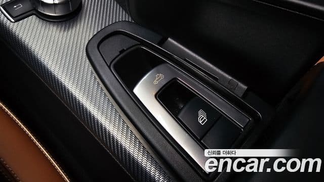 Mercedes-Benz SLC-Class 2018 — фото 20 из 20
