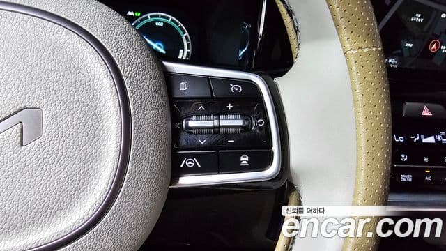 Kia Sorento 2023 — Фото 14/20