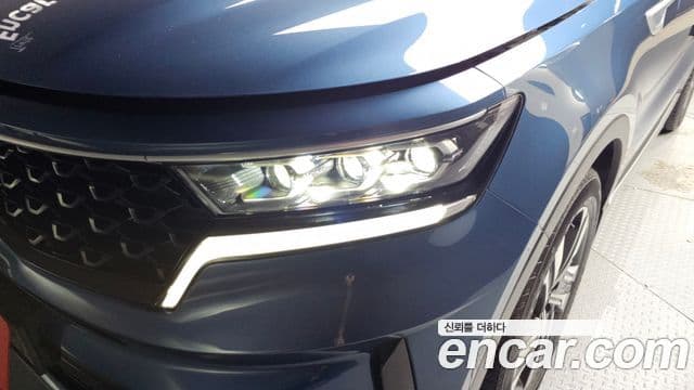 Kia Sorento 2023 — Photo 6/31