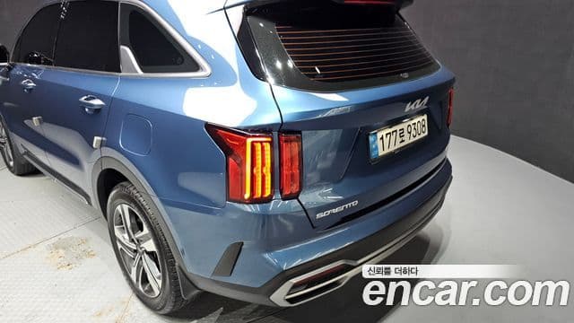 Kia Sorento 2023 — Photo 26/31