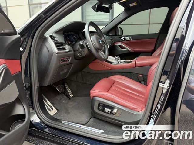 BMW X6 2021 — ფოტო 8/19