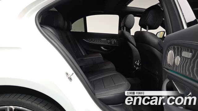Mercedes-Benz E-Class 2022 — Şəkil 11/20