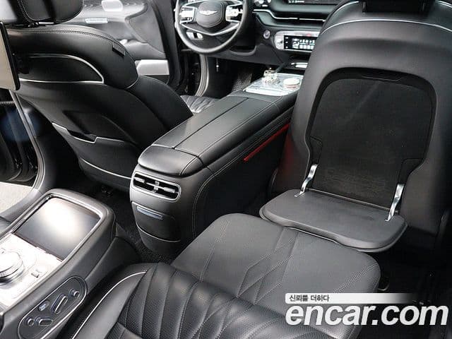 Genesis G90 2022 — ფოტო 12/20
