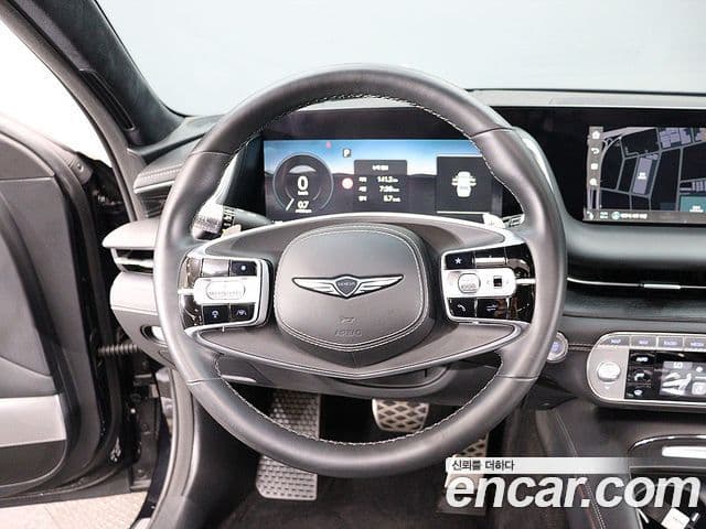 Genesis G90 2022 — ფოტო 19/20