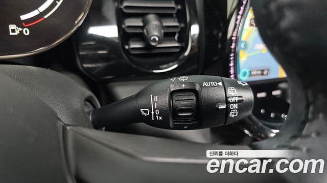 Mini Cooper 2022 — Photo 7/30