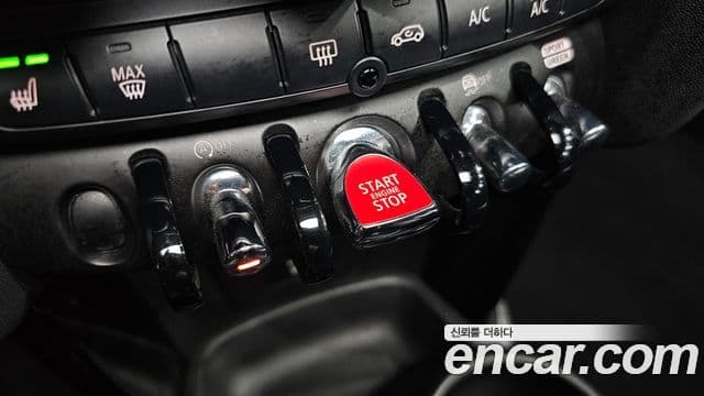 Mini Cooper 2022 — Photo 2/30