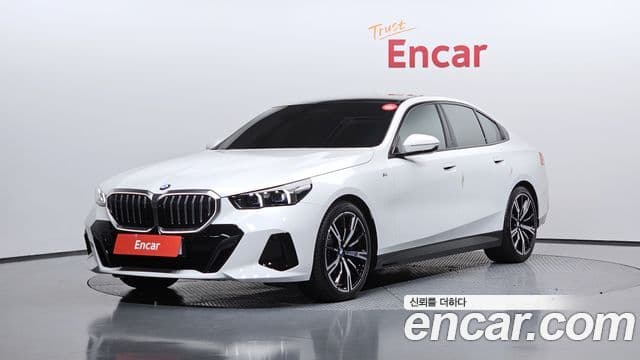 BMW 5 Series 2024 — Şəkil 1/20
