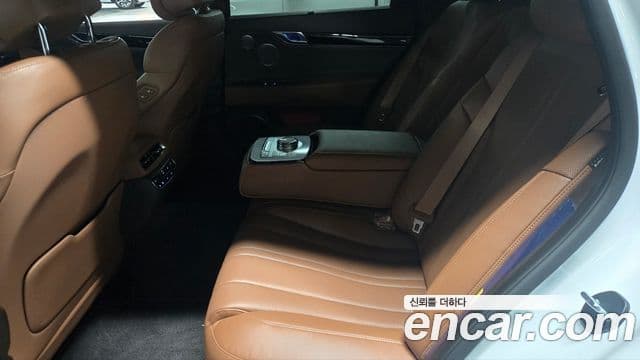 Genesis Electrified G80 2023 — фото 4 из 13